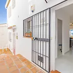 Kaluel Holiday home